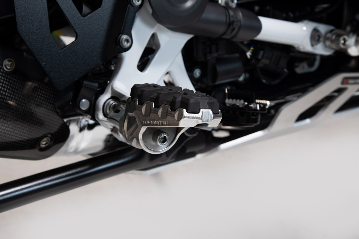 SW-Motech Verstellbare Fußrasten EVO, Edelstahl, für BMW R 1200 GS /Adventure