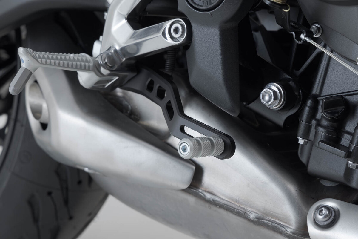 SW-Motech Fußbremshebel für Triumph Trident 660 (21-) / 800 (26-)
