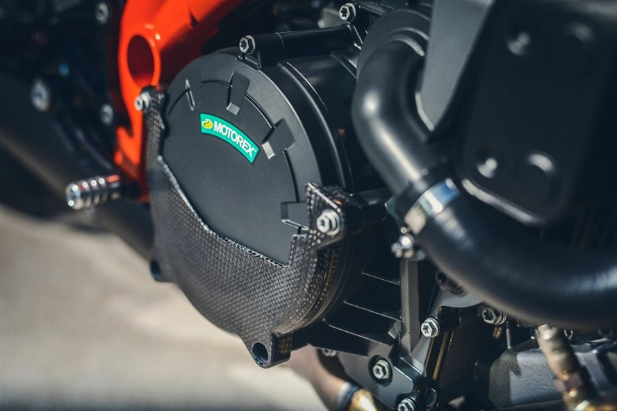 KTM Carbon Kupplungsdeckelschutz für Super Duke, Adventure, Super Adventure