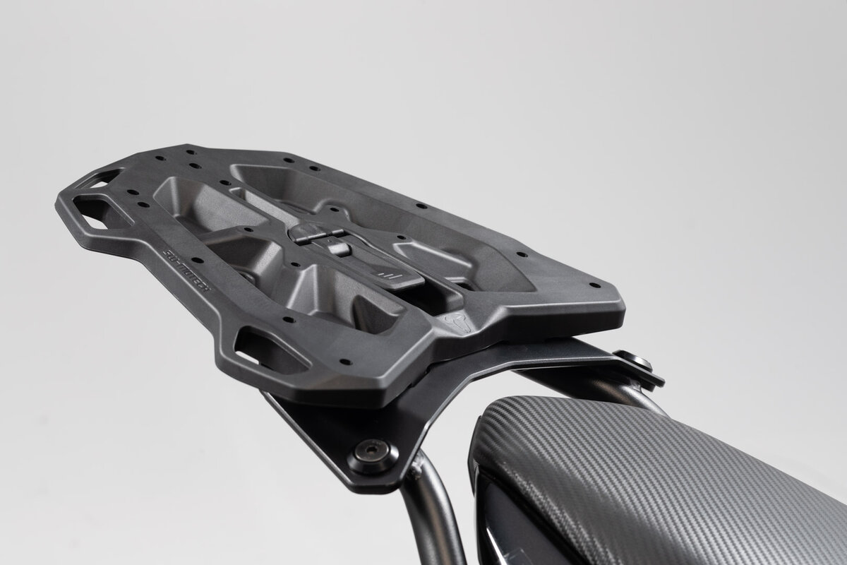 SW-Motech Adapterplatte schwarz für STREET-RACK Gepäckträger für Shad Topcase