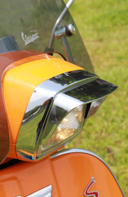 Lampenring mit Lampenschirm für Vespa S 50-150ccm, chrom