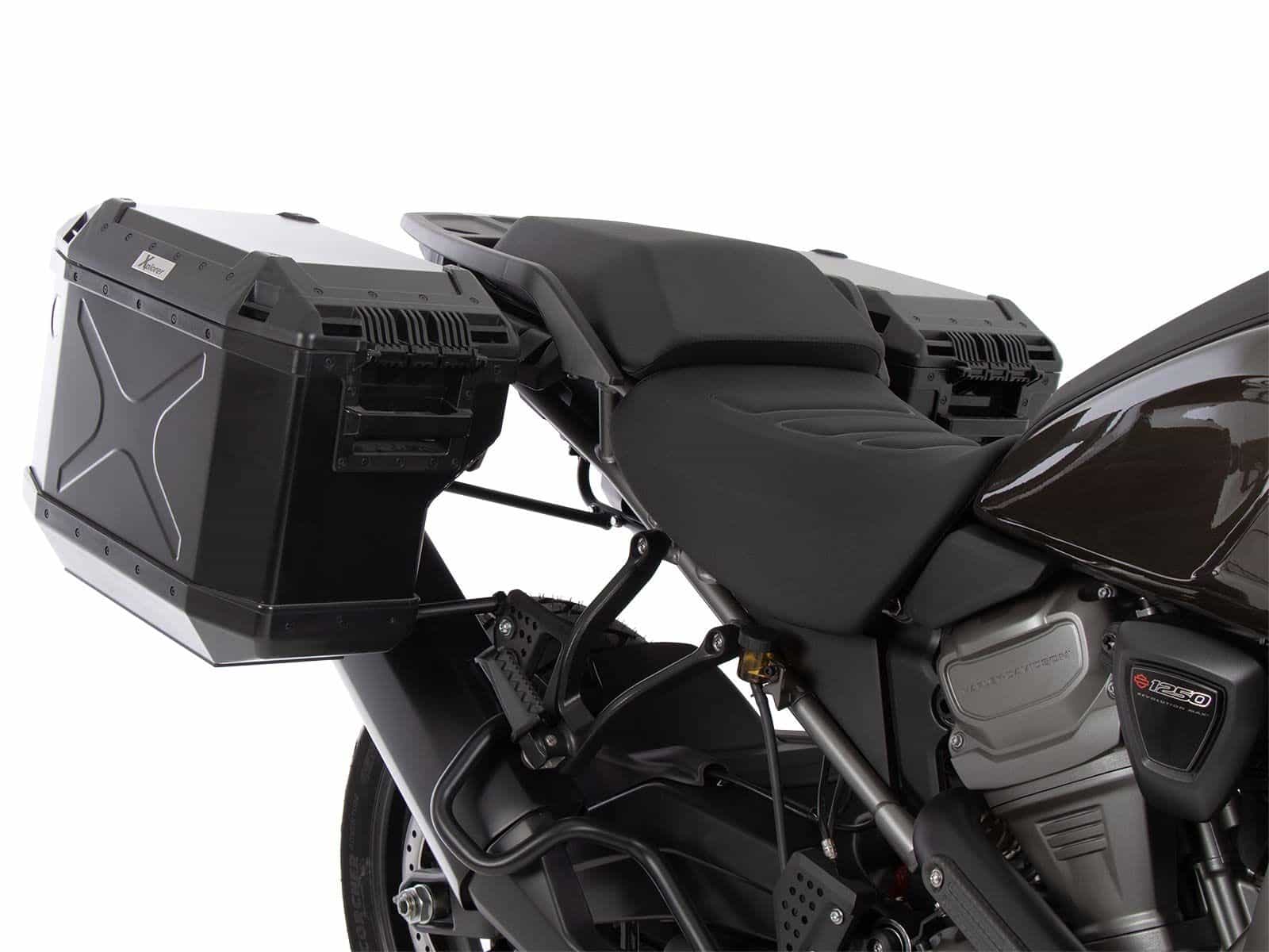 Kofferträgerset Cutout inkl. Kofferset Xplorer Cutout schwarz für Harley Davidson Pan America (21-)