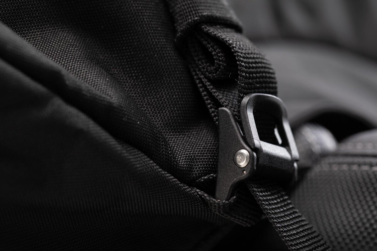 SW-Motech ION L Motorrad Hecktasche für Honda CBF 500