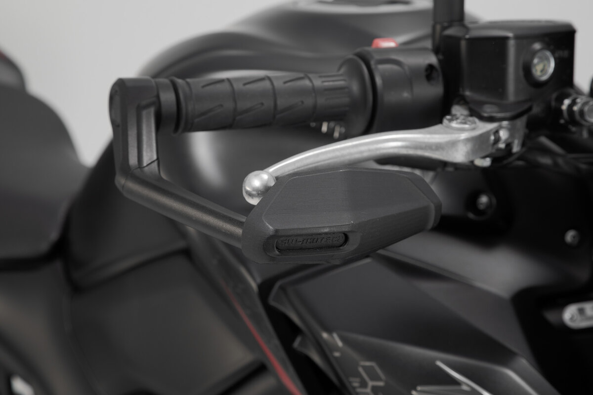 SW-Motech Hebelschützer mit Windabweiser für Kawasaki Z 1100 /SE (26-) / Z 650 S (26-)