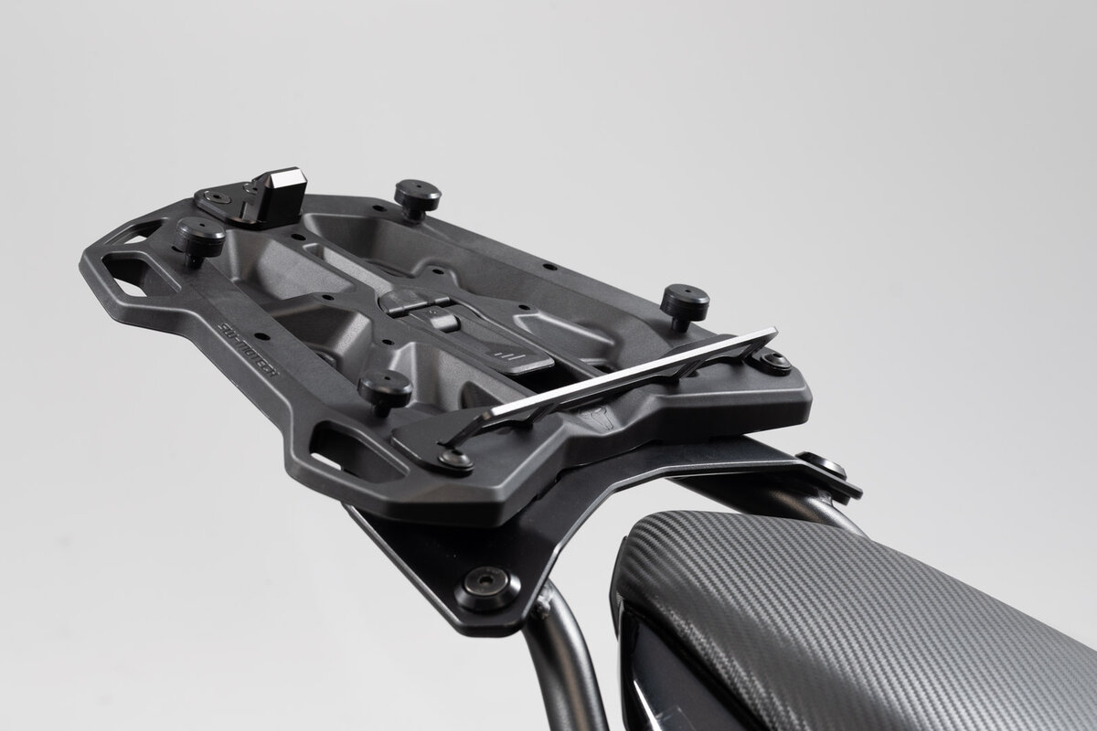 SW-Motech Adapterplatte schwarz für STREET-RACK Gepäckträger für Shad Topcase