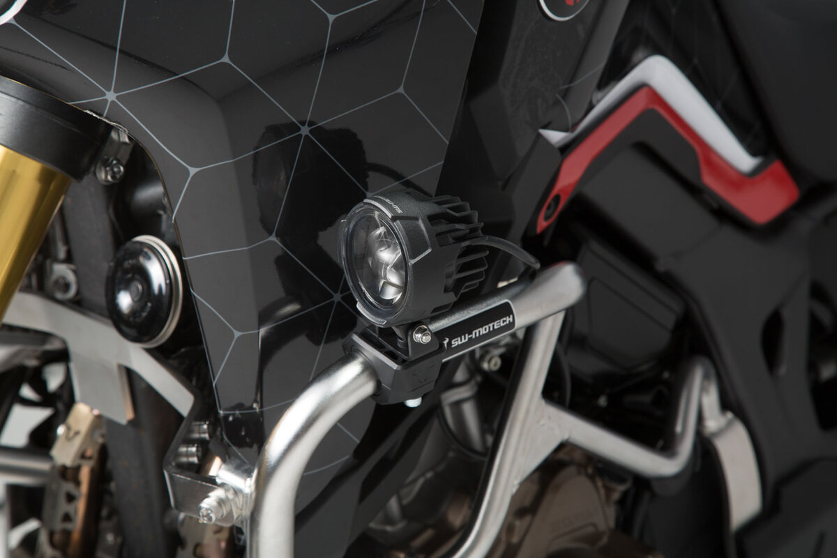SW-Motech EVO Nebelscheinwerfer-Kit Universal für Triumph Scrambler 400 X /XC