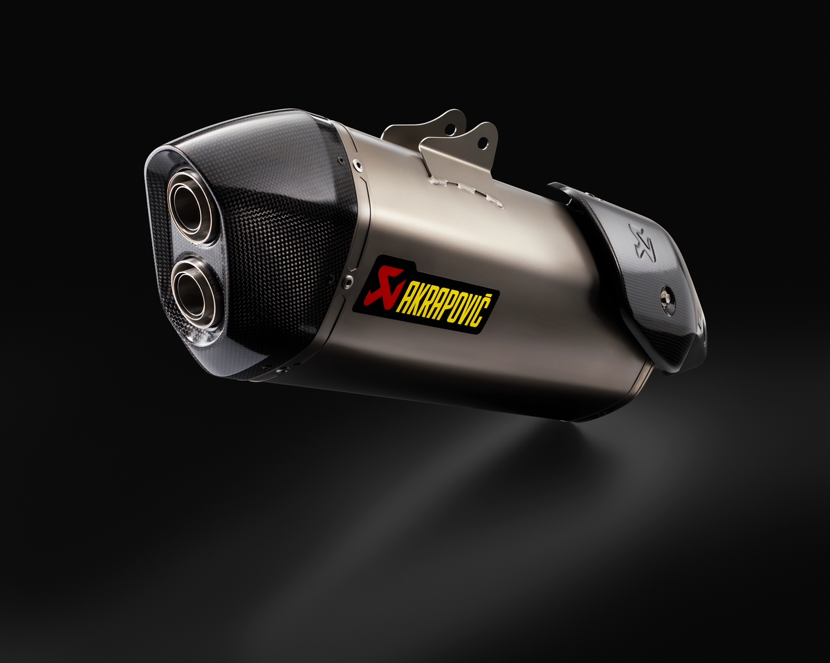 Akrapovic Slip-On LINE Auspuffanlage für Adventure / Super Adventure