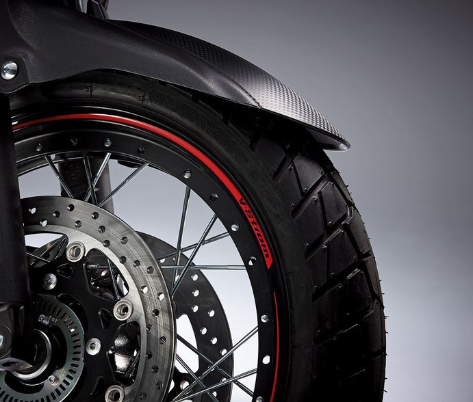 Felgendekor rot (Hinterrad) für Suzuki V-Strom 1000 BJ. 2017/ V-Strom 1000 BJ. 2014-2016/ V-Strom 65