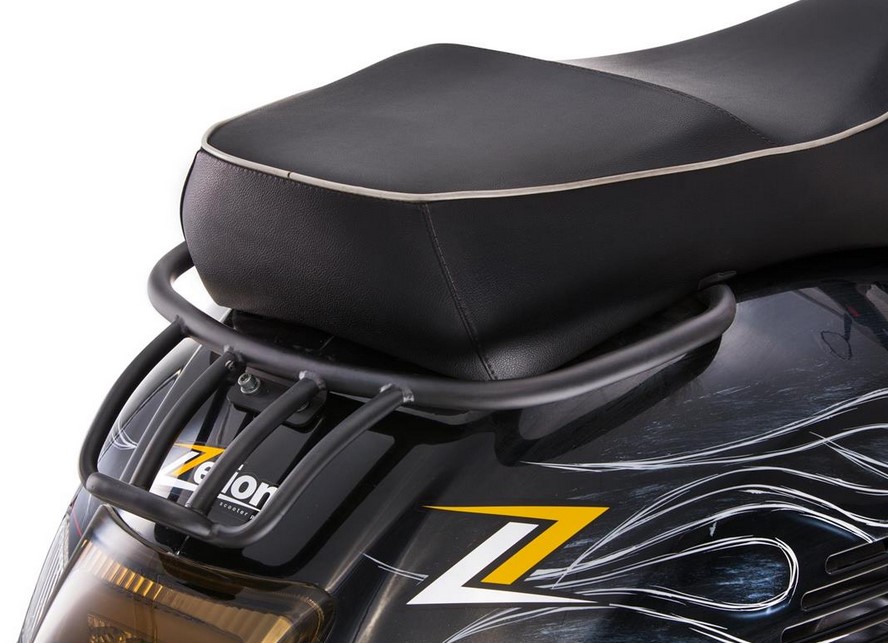 Gepäckträger hinten für Vespa GTS/​GTS Super/​GTV/​GT 60/​GT L 125-300ccm 4T LC, schwarz